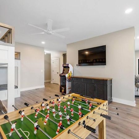 Winchester New Home, Dock, Kayaks, Game Room, Water Views מראה חיצוני תמונה