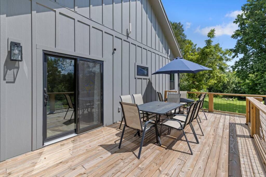 Winchester New Home, Dock, Kayaks, Game Room, Water Views מראה חיצוני תמונה