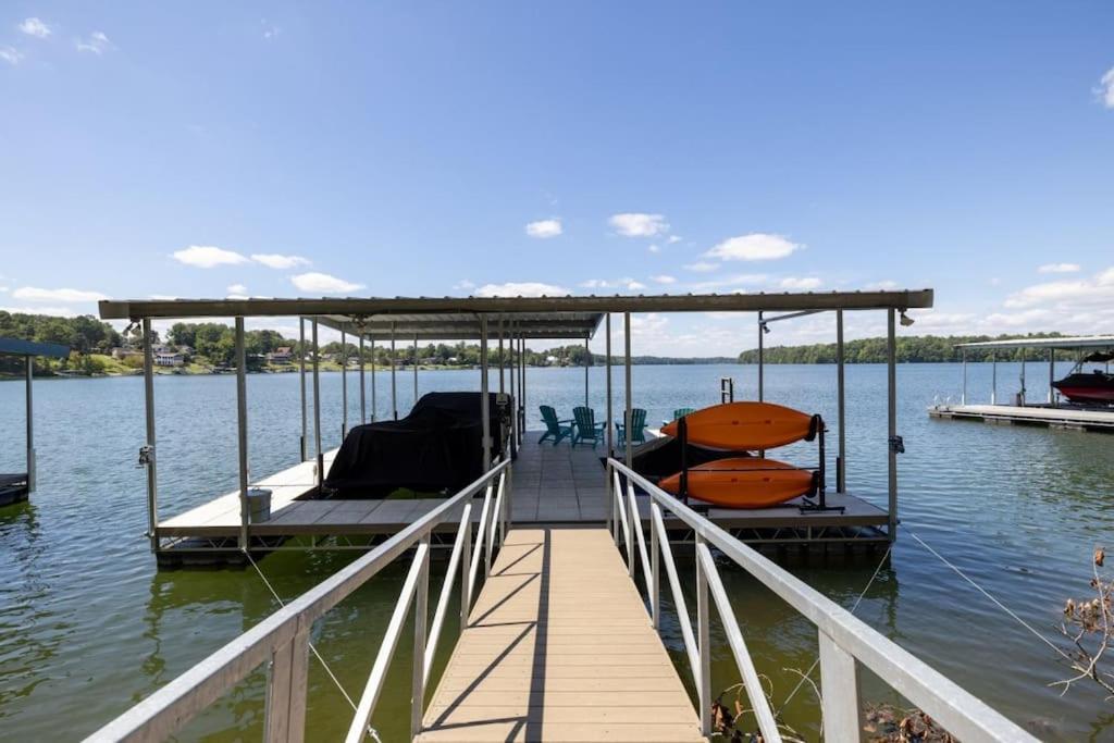 Winchester New Home, Dock, Kayaks, Game Room, Water Views מראה חיצוני תמונה